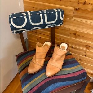 Dolce Vita Tan Mules